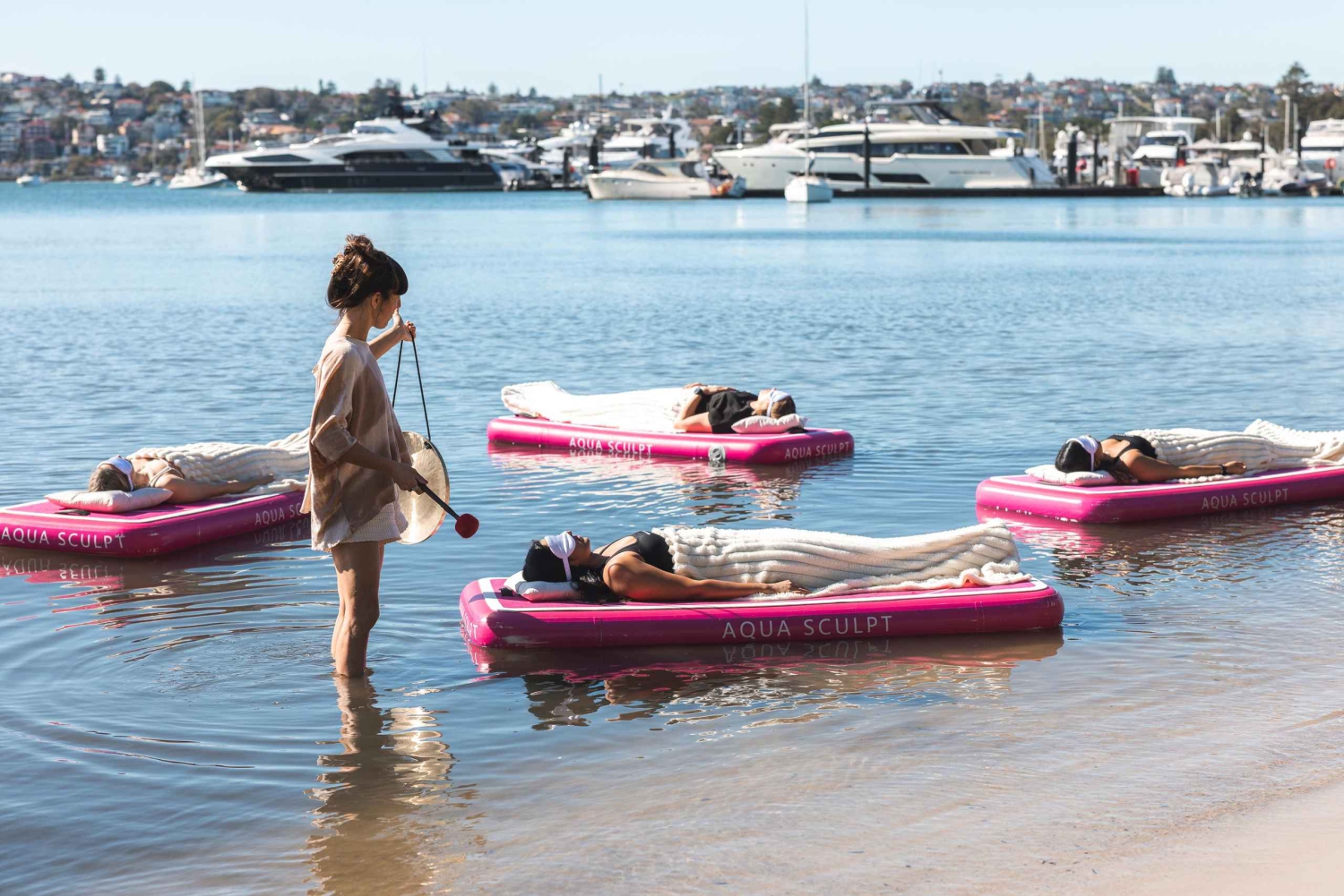 Sídney: baño de sonido flotante en Bellamy Beach, Rose Bay
