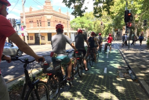 Sydney: Guided Harbour E-Bike Tour