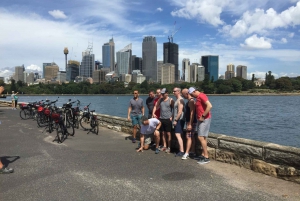 Sydney: Guided Harbour E-Bike Tour