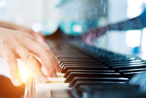 Sydney Harbour: 3-Hour Lunch Cruise with Live Music