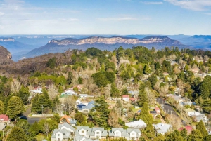 Sydney: Waterfall Bushwalk and Blue Mountain Sunset Day Trip