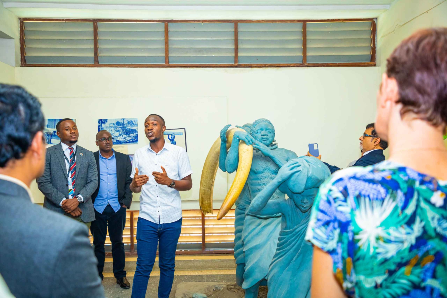 Dar es Salaam & Bagamoyo: 2-Day Guided Tour with Lunch