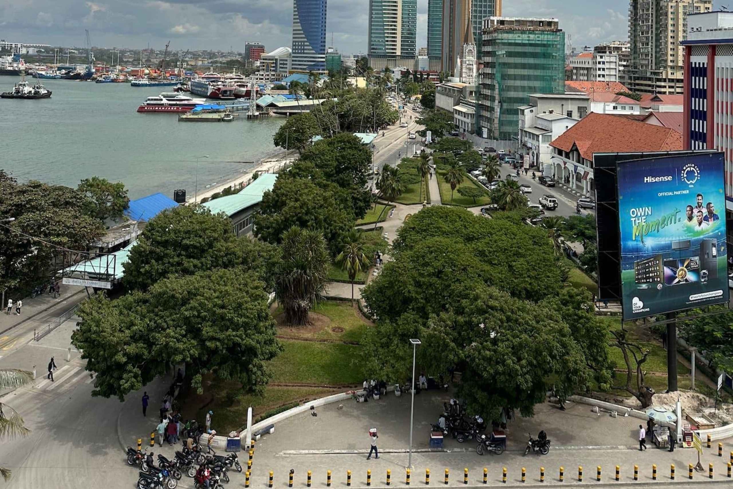 Dar es Salaam: Privat och delad körtur med guide