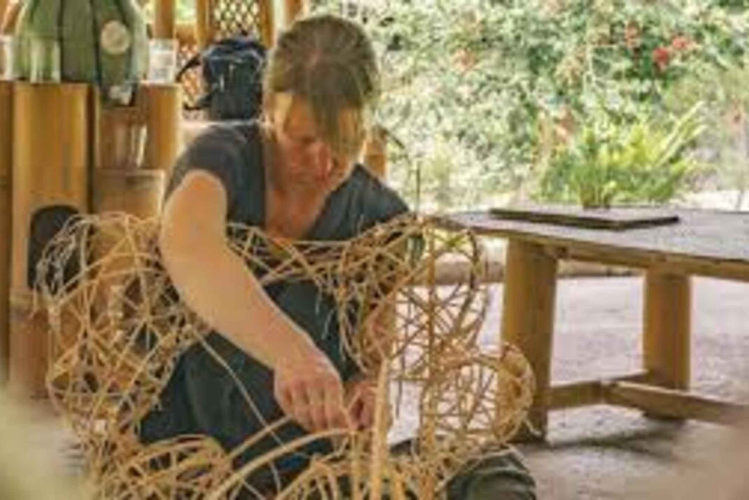 Dar es Salaam: Rattanveving med lokale håndverkere