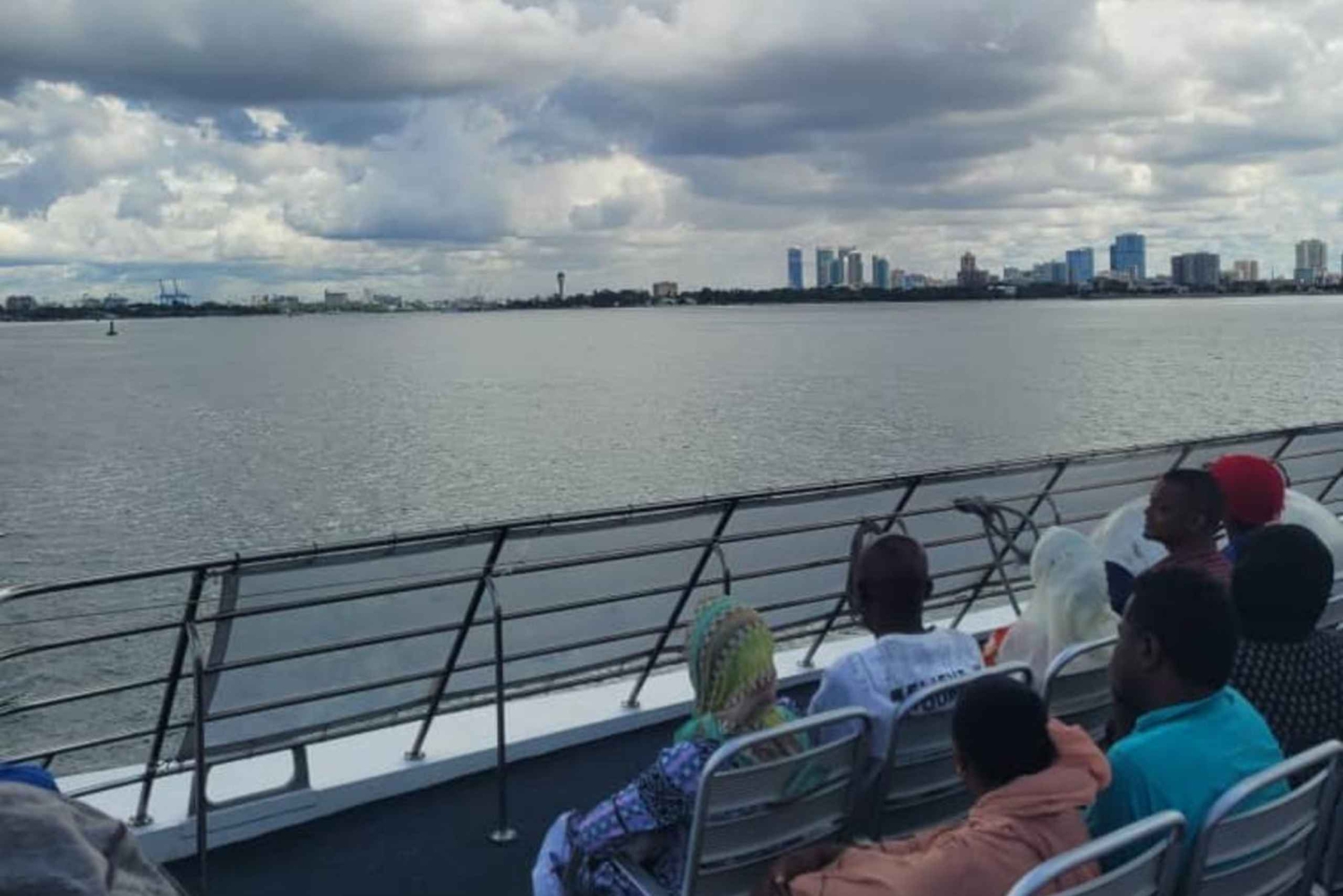 Dar es Salaam: Zanzibar färja & hotelltransfer