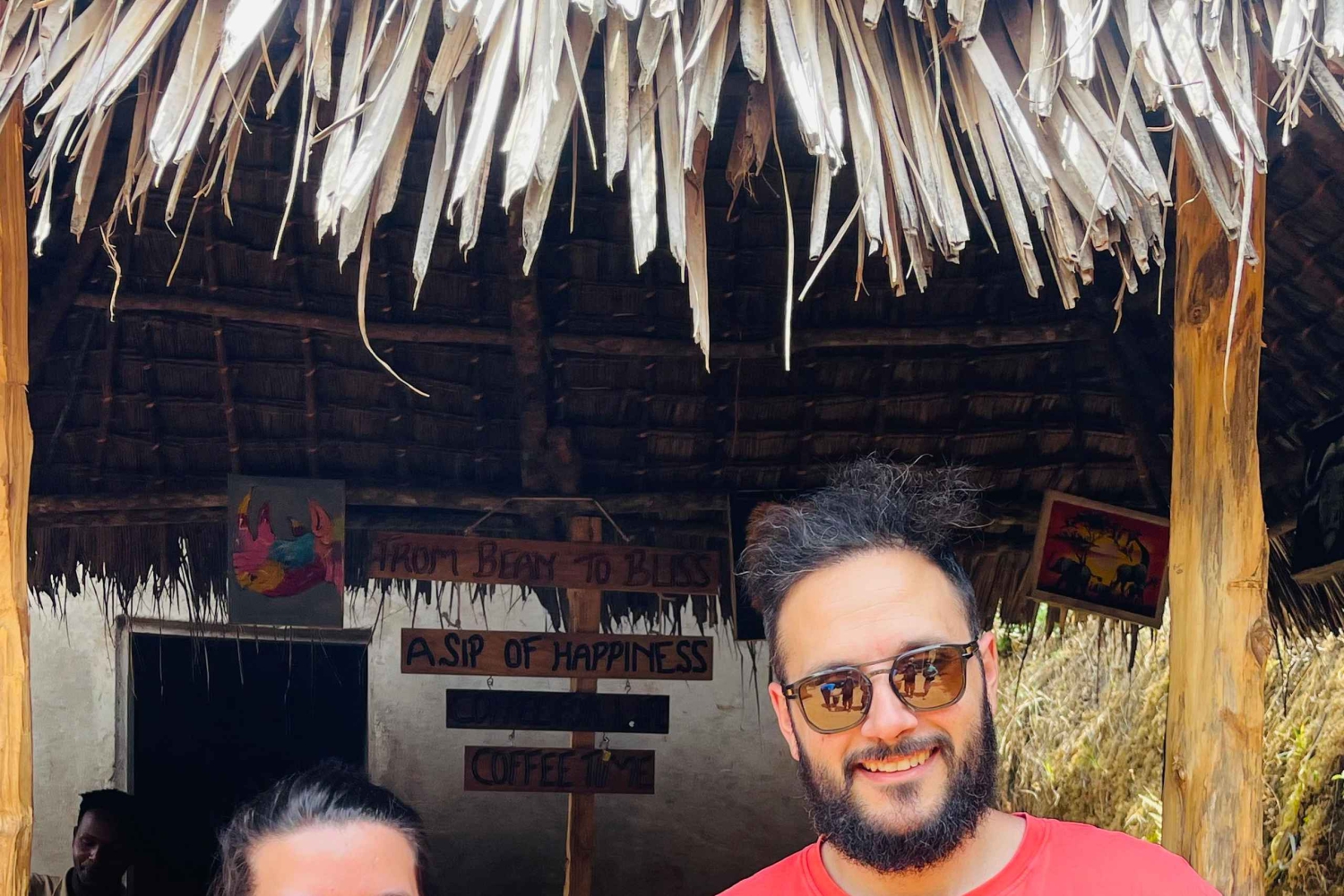 Dagstur til en masai-landsby, Materuni-vandfald og kaffe