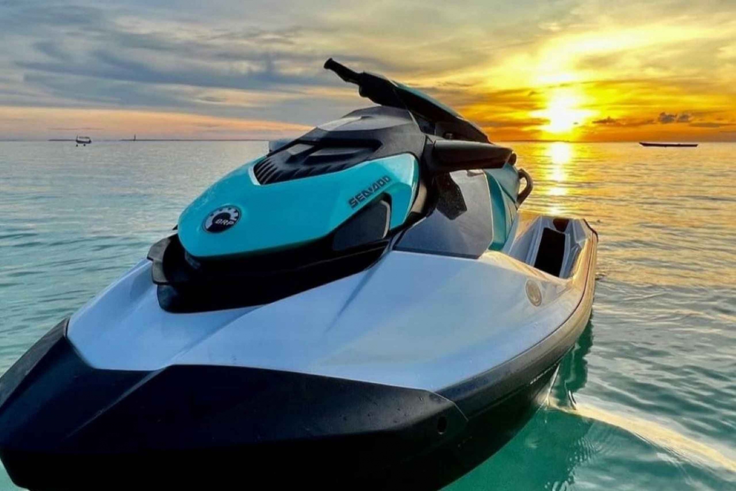 Kendwa: esperienza in moto d'acqua