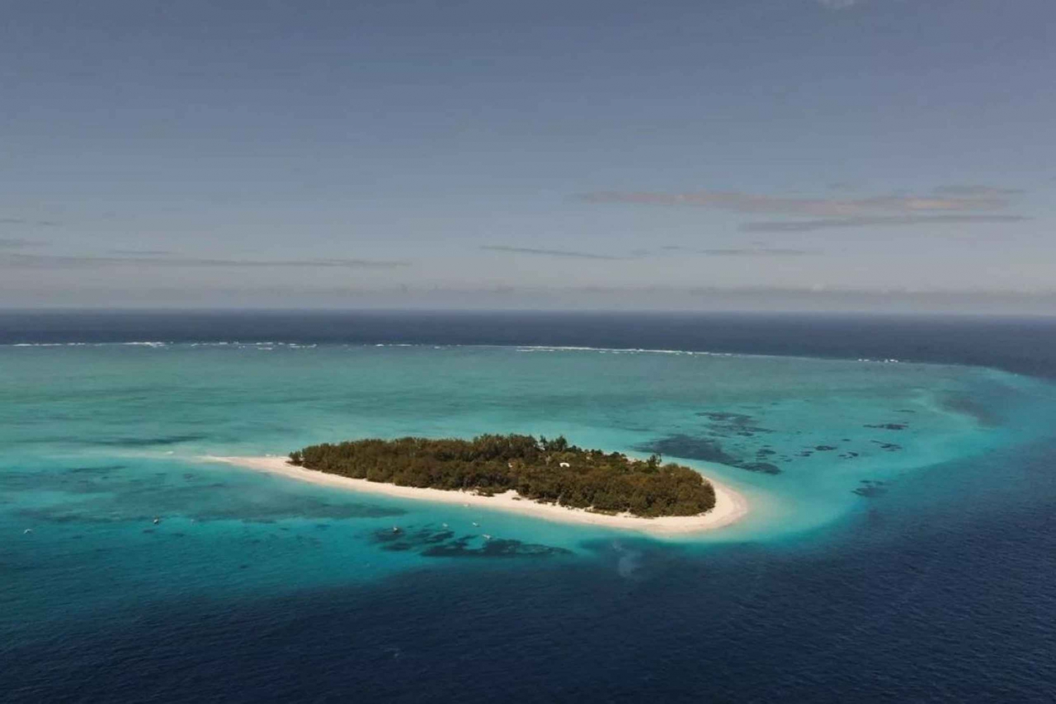 Zanzibar: Kryddertur, Salaam-grotte og The Rock