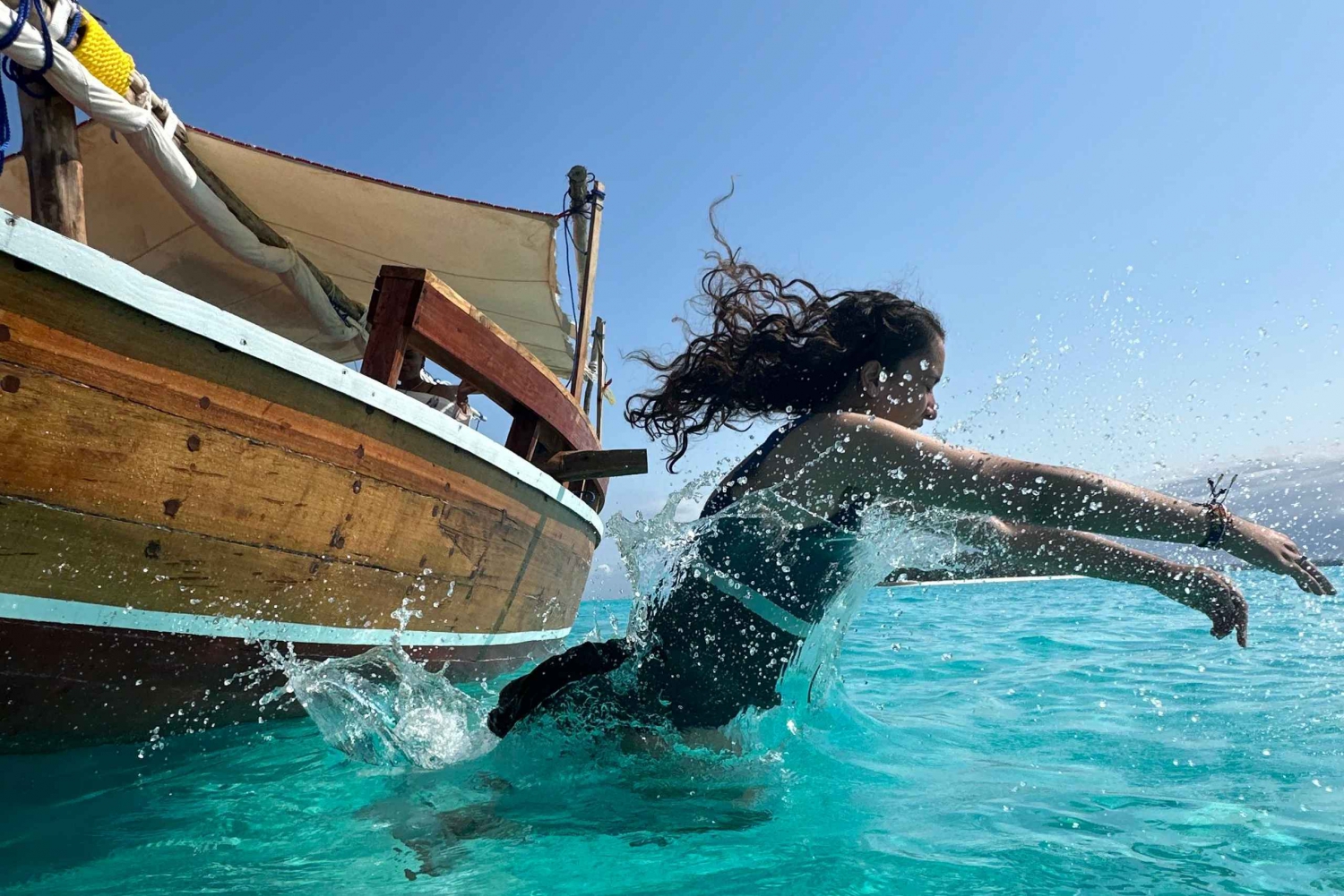 Matemwe: Mnemba Island Dolphin & Snorkeling Boat Trip