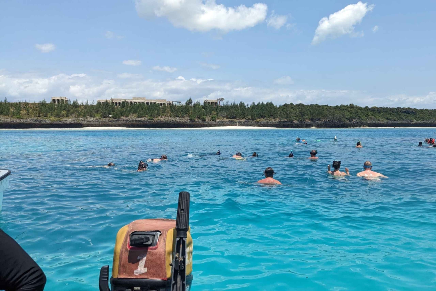 МОРСКИЕ ПРИКЛЮЧЕНИЯ: каякинг, сноркелинг в Голубой лагуне и морские звезды