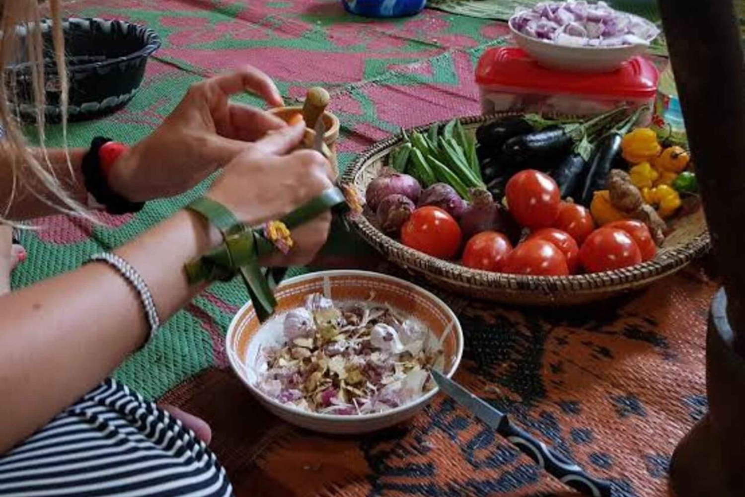 Zanzibar: tour naar een kruidenboerderij, kookles en een tour door Stone Town.