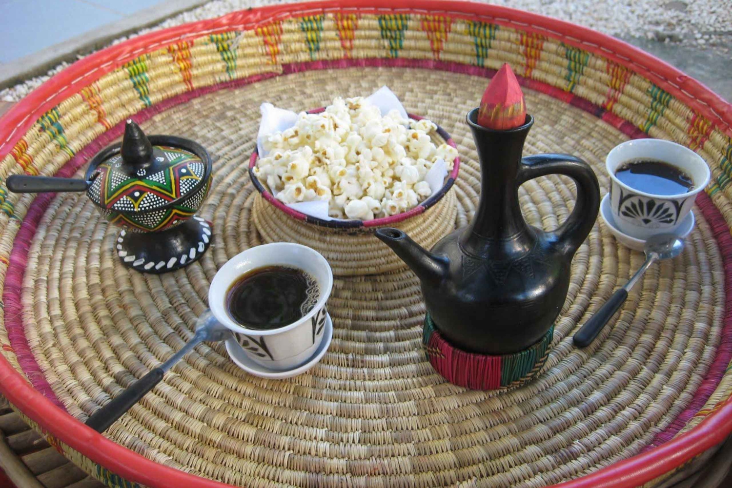 Занзибар: игра BAO и дегустация кофе по-суахили