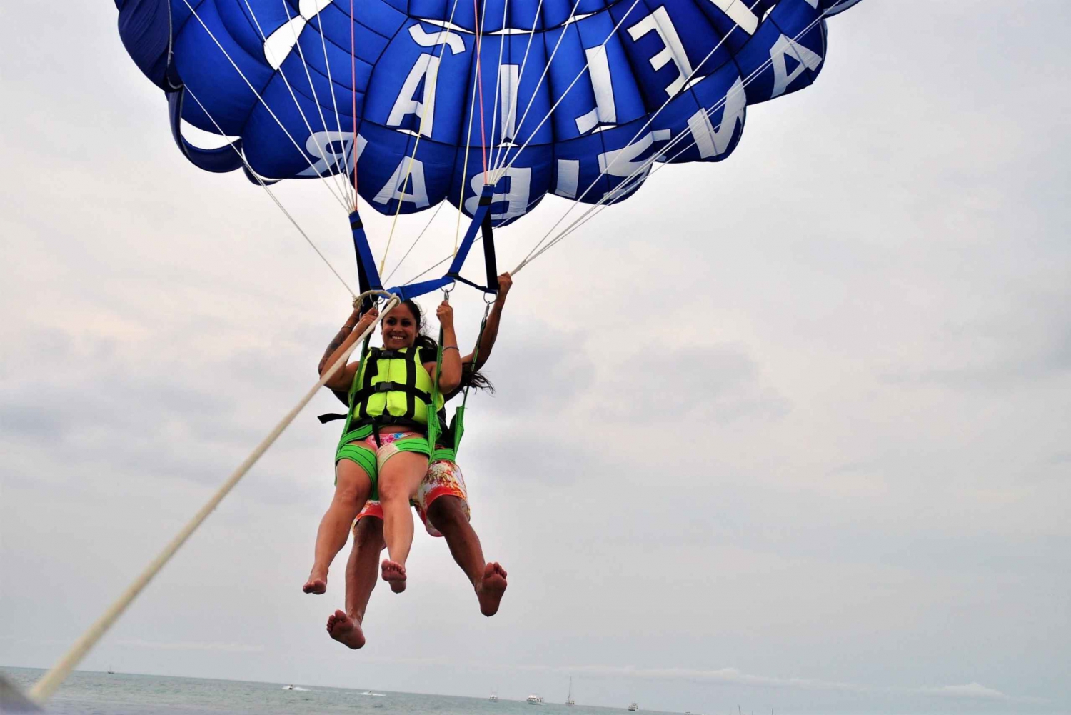 Parasailing Experience with Instructor