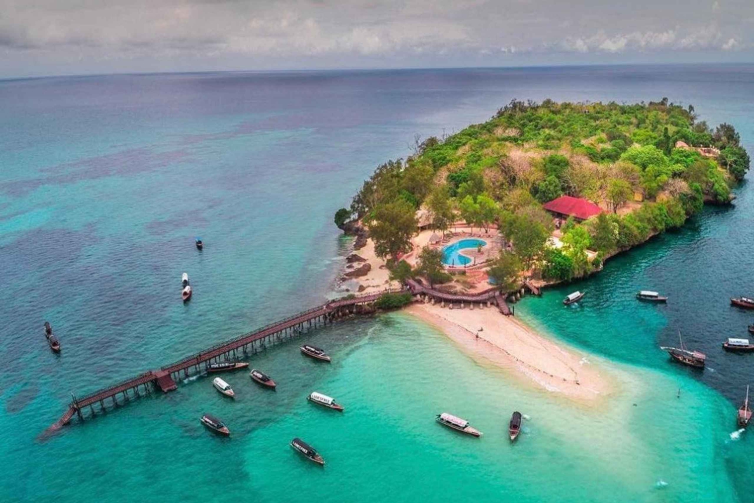 Sansibar: Gefängnisinsel & Stone Town – private Tour + Abholung