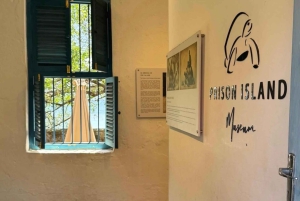 Zanzibar: Prison Island & Stone Town -yksityinen kierros + nouto