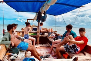 Zanzibar: Safari blue tour