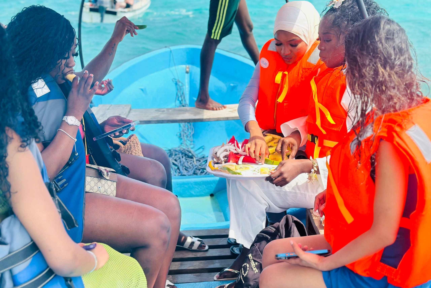 ザンジバル：スパイス・ファーム、監獄島、石の町ツアー