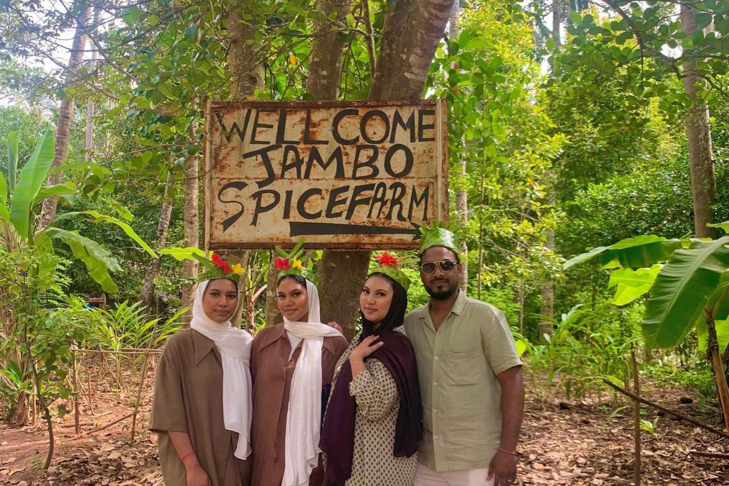 Экскурсия по острову Специи, посещение местной школы и Тюремного острова