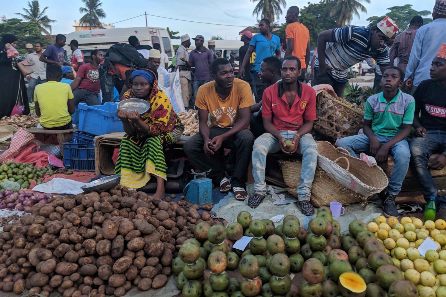 Занзибар: тур в Каменный город и на ферму специй с обедом