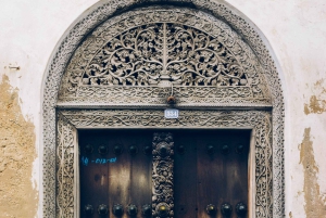 Zanzíbar: nada con delfines, bosque Jozani y Ciudad de Piedra