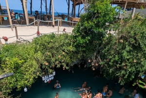 Zanzibar: restauracja The Rock i jaskinia Salaam