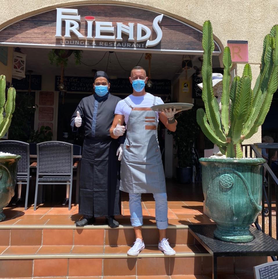 Friends Lounge Bar & Restaurant