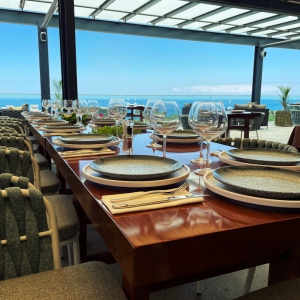 Legendary Restaurant