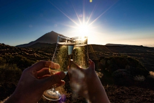 Teide: Geführte Sunset & Stargazing Tour bei Nacht mit Abendessen