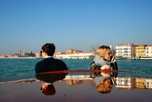 1 tunnin moottoriveneajelu Grand Canalilla