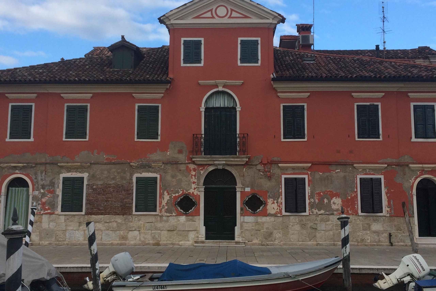Burano: Spaziergang durch die geheimen Ecken von Burano mit einer Buranella-Führerin