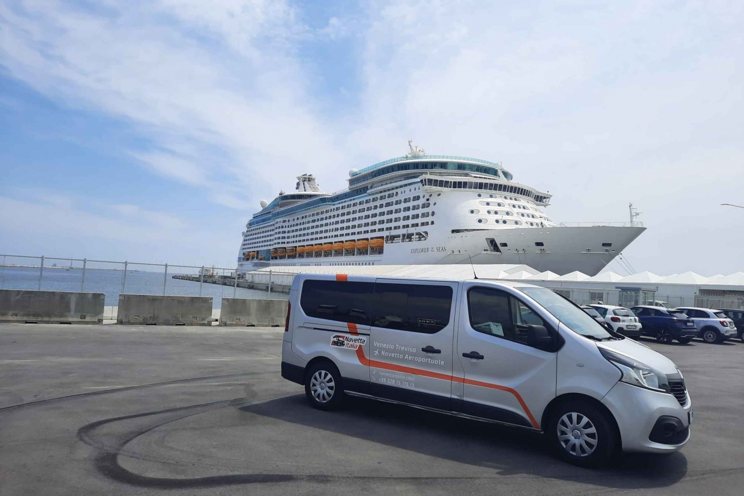 キオッジャ港 : ヴェネツィア市内への片道送迎 + 水上タクシー