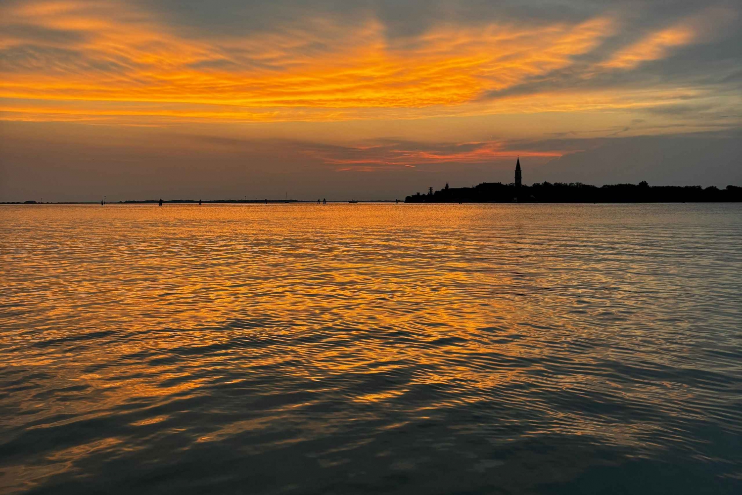 Der Zauber der Lagune zwischen den Inseln Murano, Burano, Torcello und Sant'Erasmo