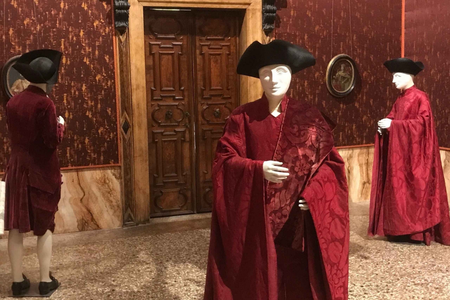 Tessuti e profumi a Venezia