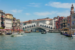 From Lake Garda: Full-Day Guided Group Tour of Venice