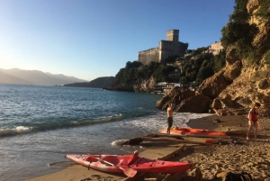 From Lerici: Kayaking Tour to the Bay of Poets with Drinks