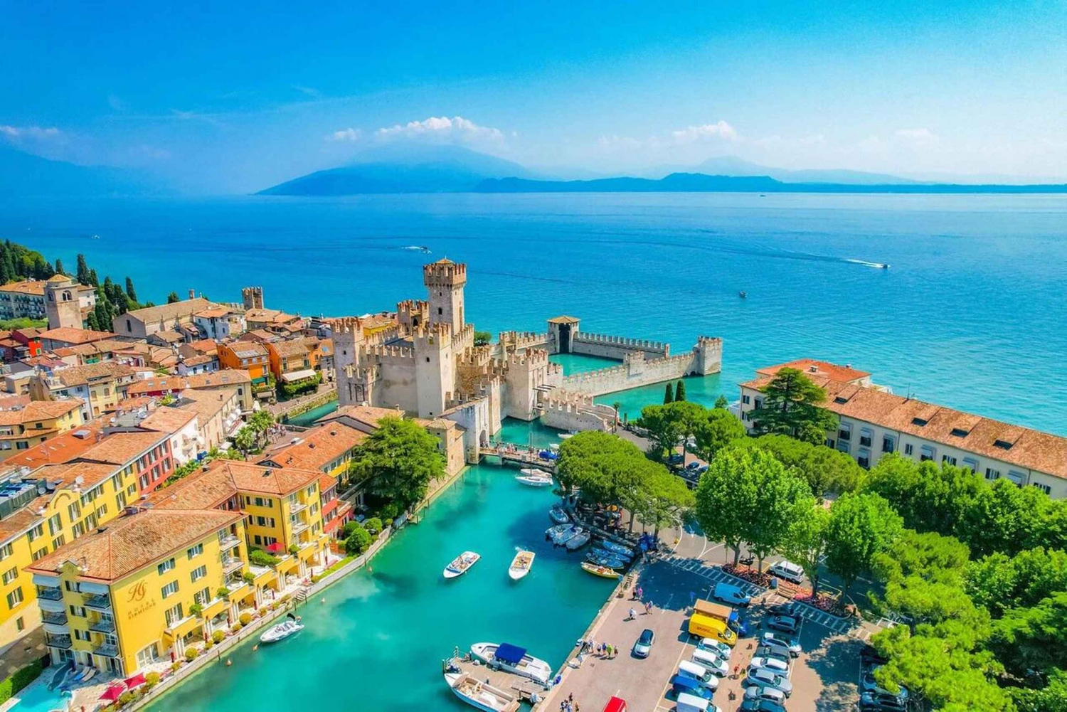 Depuis Venise : Découvrez Vérone, Borghetto et l'étonnante Sirmione !