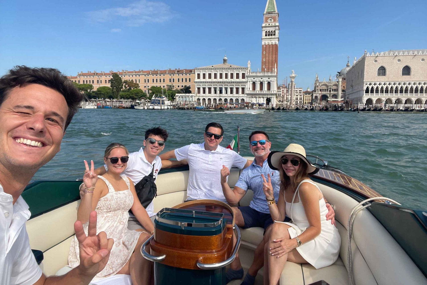 Tour en bateau de luxe - Riva Aquariva Venice Yacht