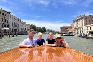 Ravenna Port: Transfer to Venice with Tour and Gondola Ride