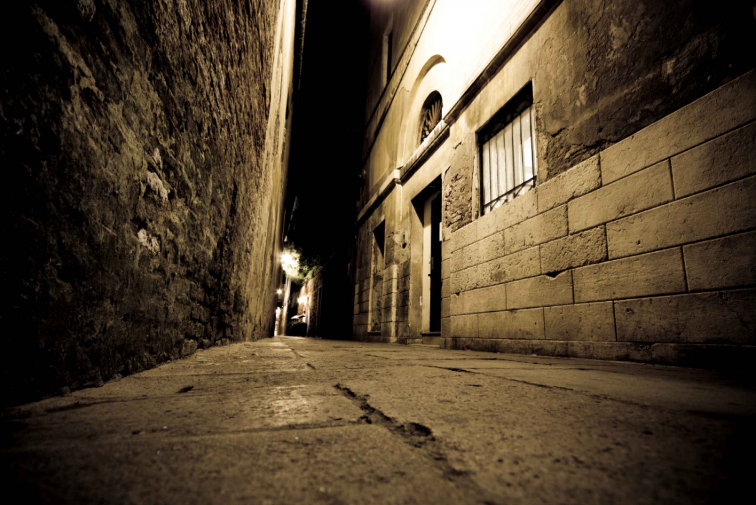 Venice: Crimes, Legends, and Mysteries Sunset Tour