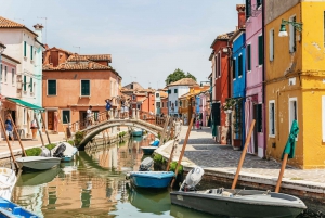 Venice: Glass Factory, Murano, and Burano Boat Tour