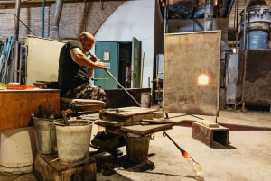 Venice: Glass Factory, Murano, and Burano Boat Tour