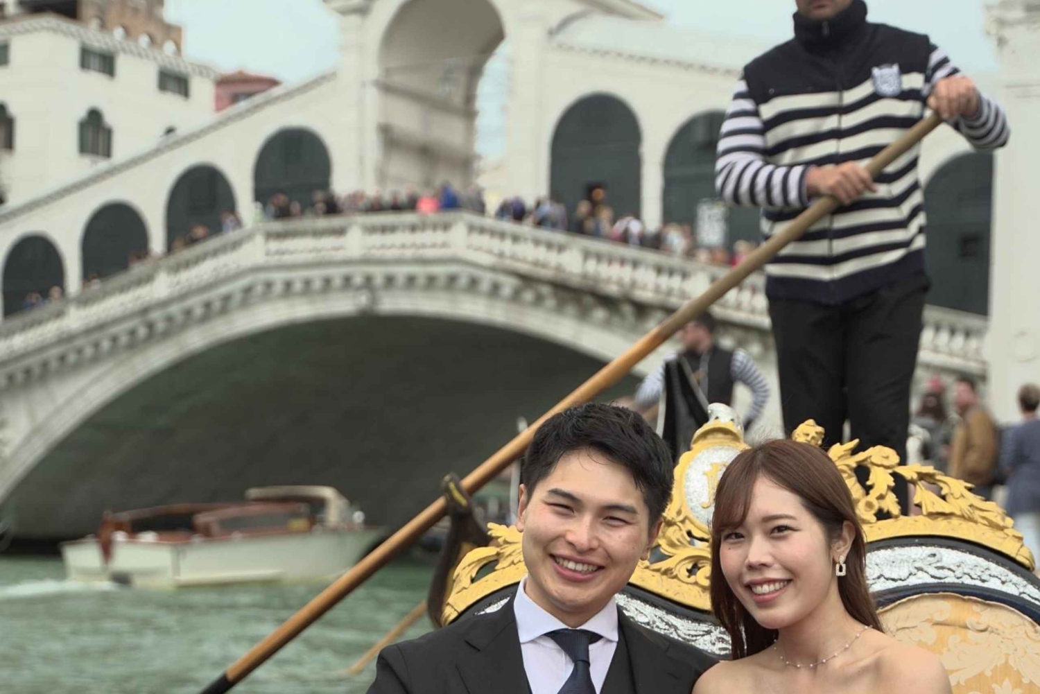 Venetië: fotosessie in een gondel