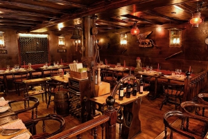 Venice: Romantic Gondola tour and Dinner for two