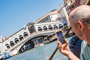 Venezia: Felles gondoltur over Canal Grande