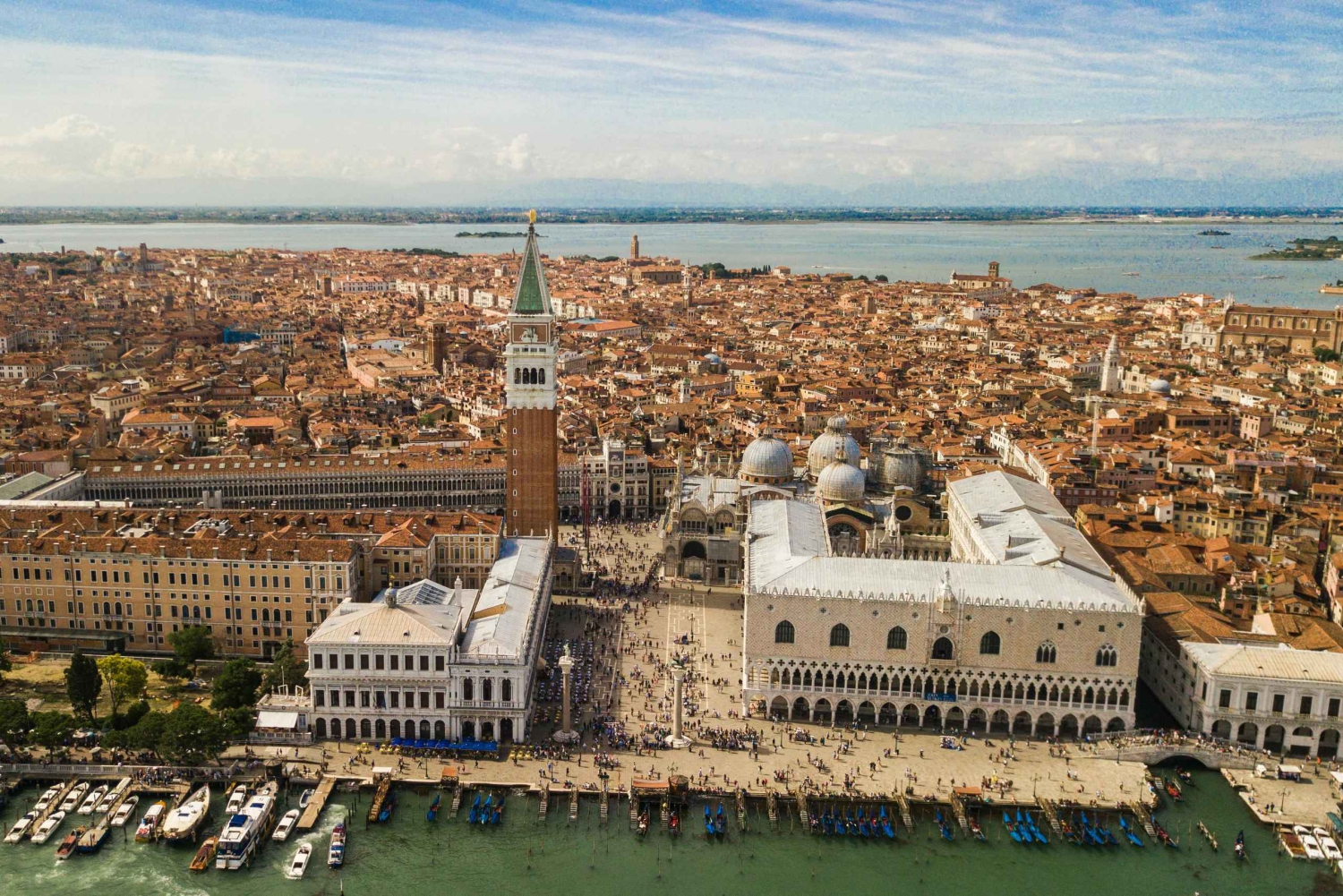 Venezia: Markusbasilikaen, Murano og Dogepalasset (valgfritt)