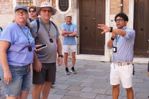 Venice: St Mark's Square & Rialto Walking Tour & Gondola