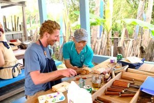 Hoi An: Kim Bong Carpentry Village Wood Carving Workshop