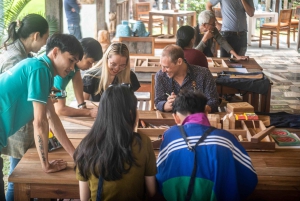 Hoi An: Kim Bong Carpentry Village Wood Carving Workshop