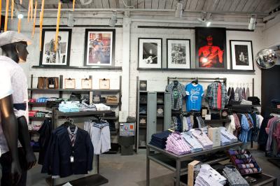 Ropa para Hombres de Barkers