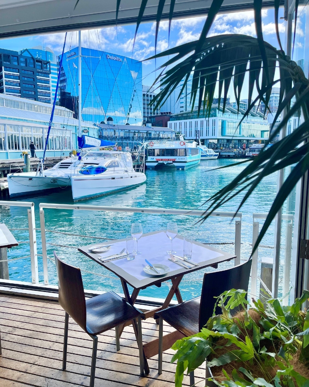 Dockside Restaurant och bar